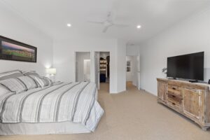 5 Skipper Place, Twin Waters, QLD 4564