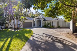 5 Skipper Place, Twin Waters, QLD 4564