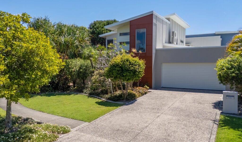 26 North Beach Place, Mudjimba, QLD 4564